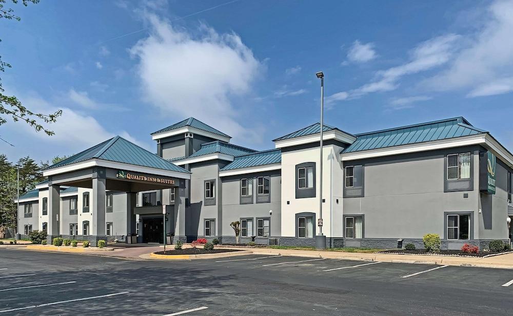Quality Inn & Suites Quantico Stafford Exterior photo